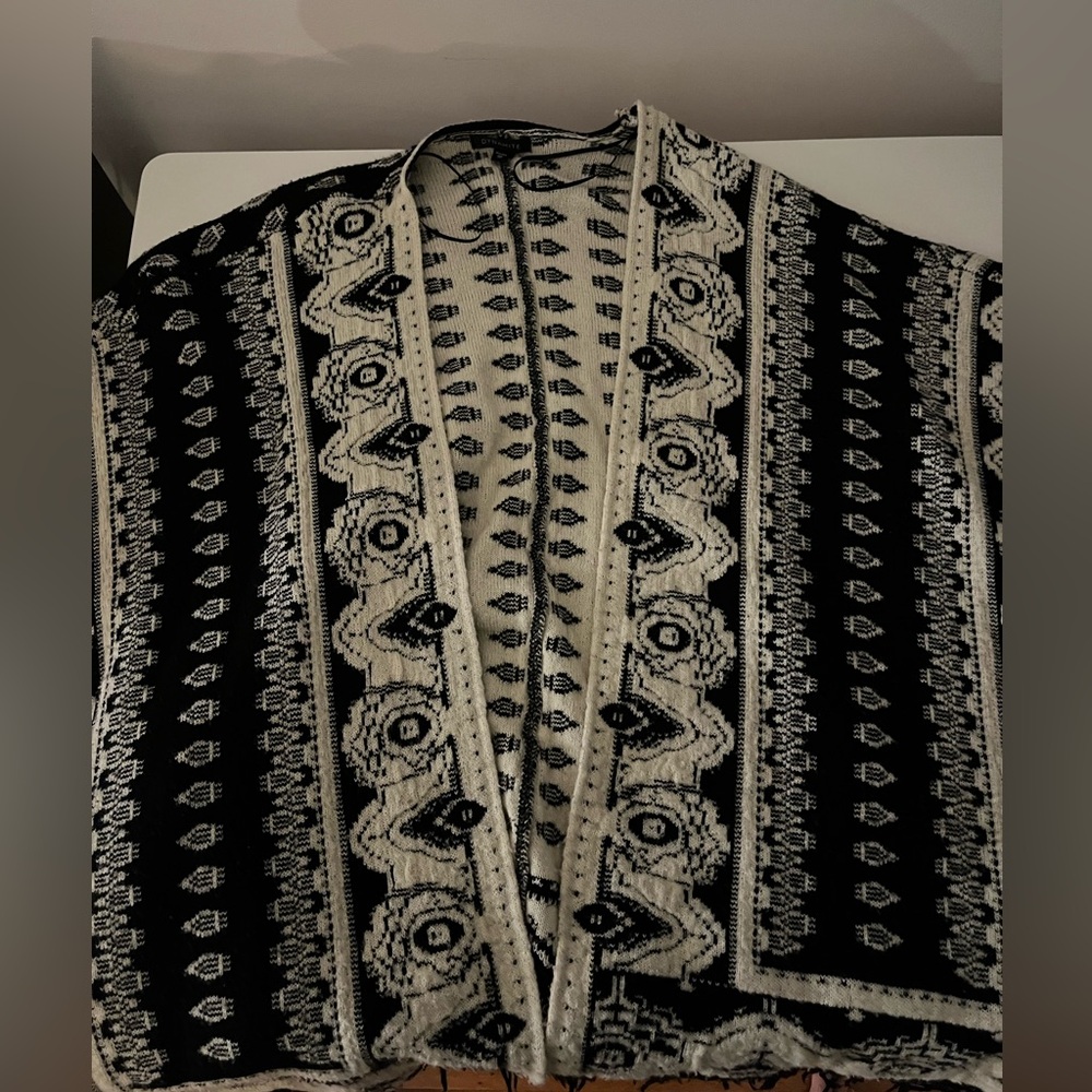 Dynamite Black and Cream Patterned Poncho